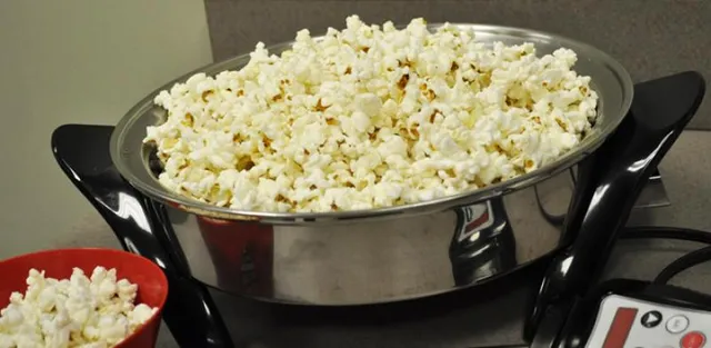 How to Cook Popcorn Using an Electric Kettle: A Comprehensive Guide